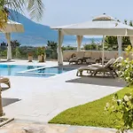 Villa Hidden Gem Estate Kefalonia, Multi-award Winner Spartia