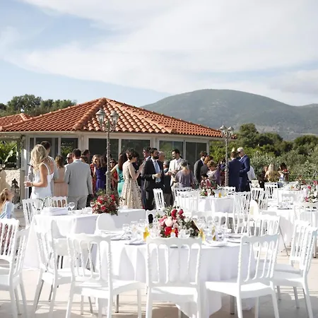 Hidden Gem Estate Kefalonia, Multi-award Winner فيلة